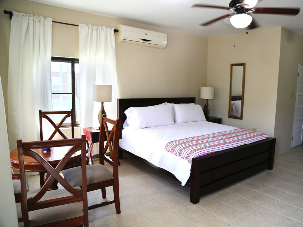 Jans Hotel Caye Caulker Bagian luar foto