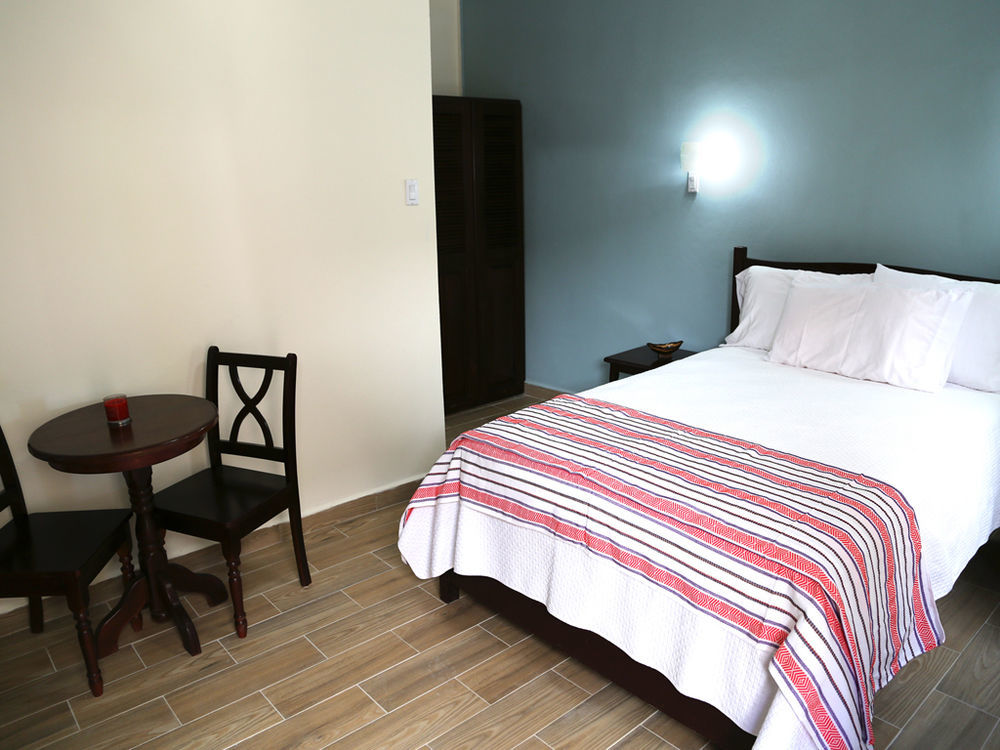 Jans Hotel Caye Caulker Bagian luar foto