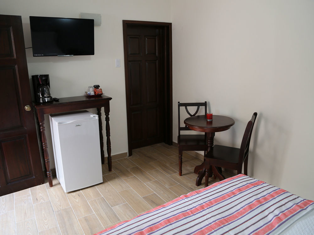 Jans Hotel Caye Caulker Bagian luar foto
