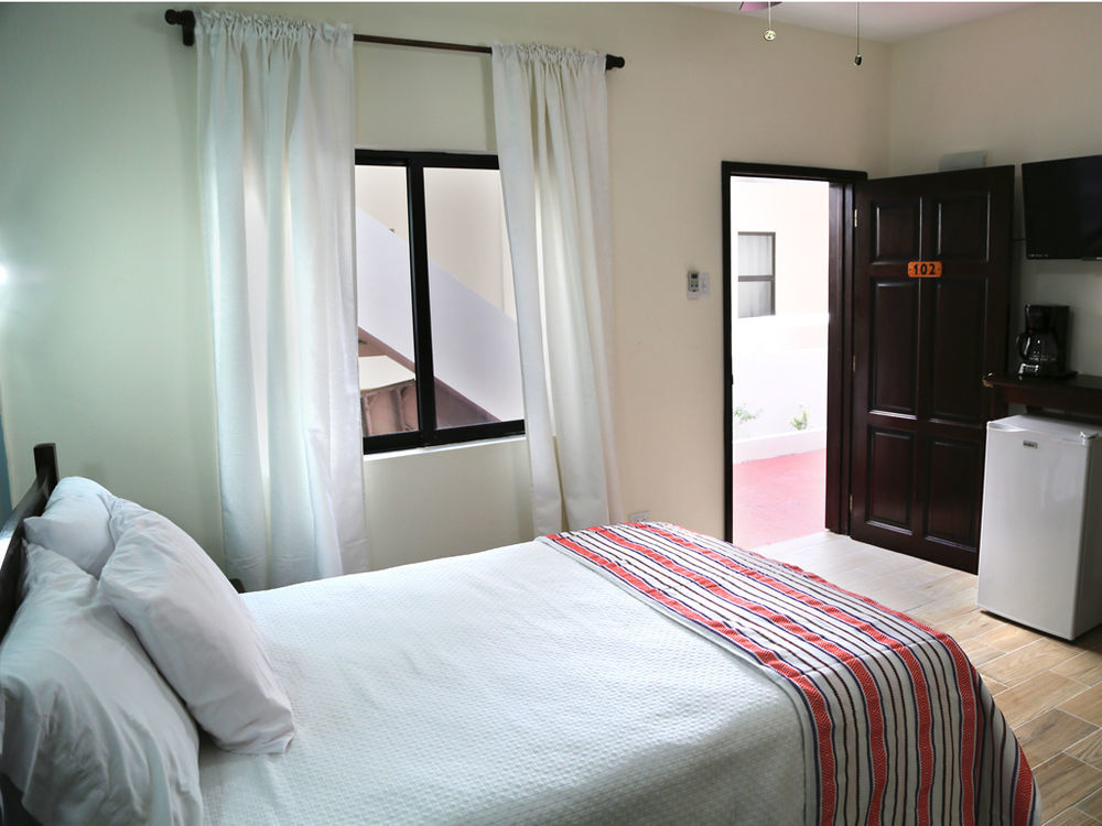 Jans Hotel Caye Caulker Bagian luar foto
