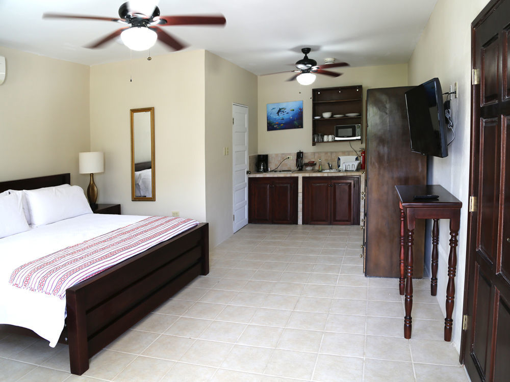 Jans Hotel Caye Caulker Bagian luar foto